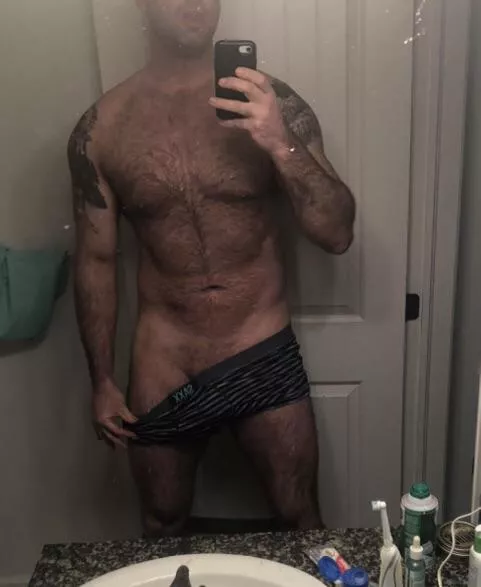 Do you like them super tall and old? (41), 6’5”—-come chat please! posted by lebletleblet