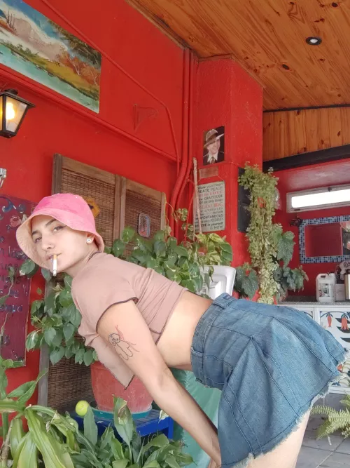 Do you want to fuck me when i smoking 😍 by esmeralda_420