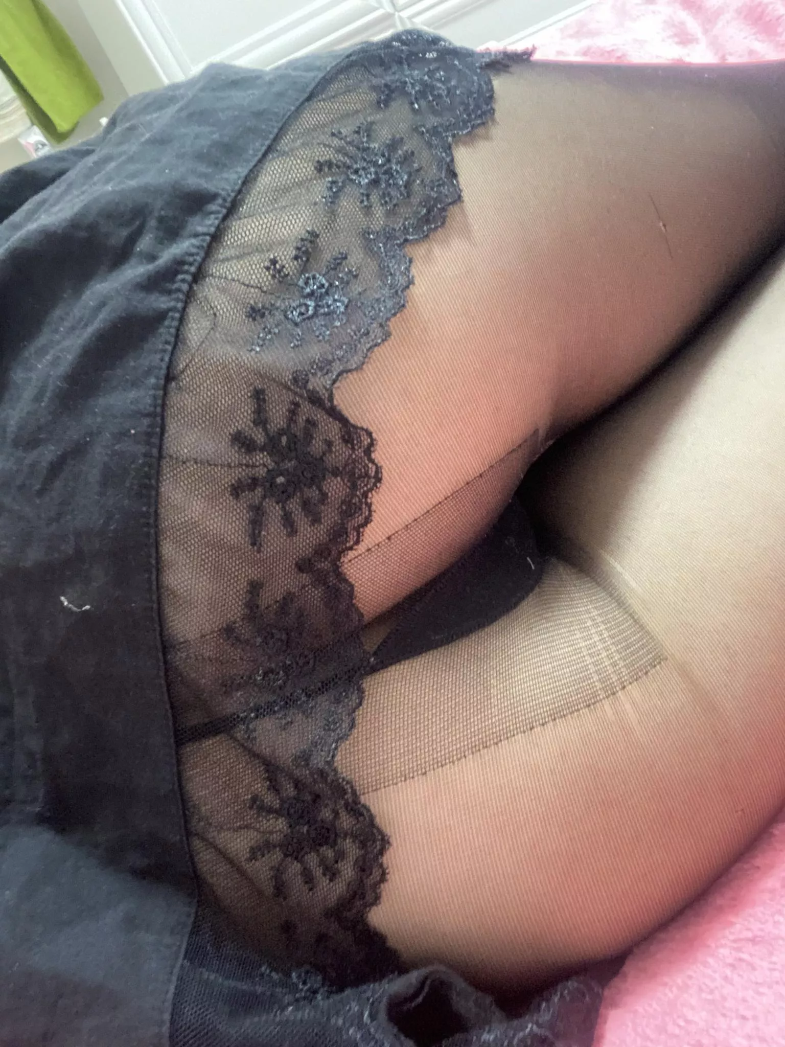 Do you want to lick through pantyhose? posted by Your_Emily