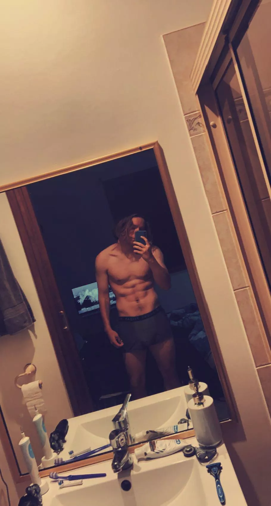 Feeling myself [M] posted by umaloop