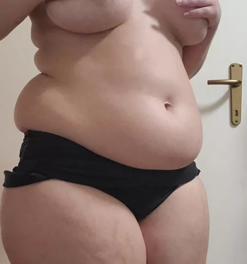 Got stuck trying to get into this old swimsuit. What do I do now? by cupcakebabi