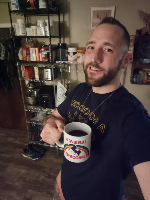 happy Wednesday beautiful! you made it half way through the week! I'm so damn proud of you! by Ok-Property-2949