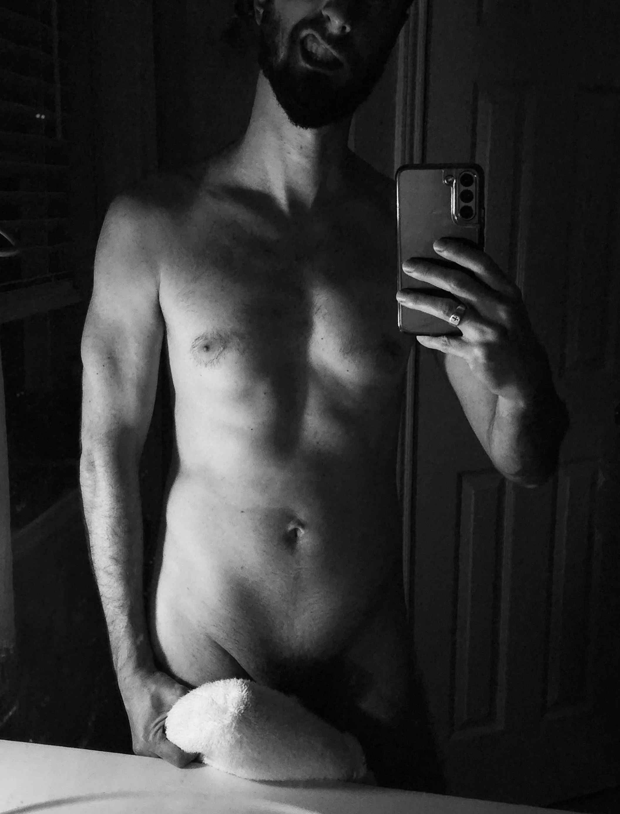 Hope that's enough of a V to count posted by DismalRecognition