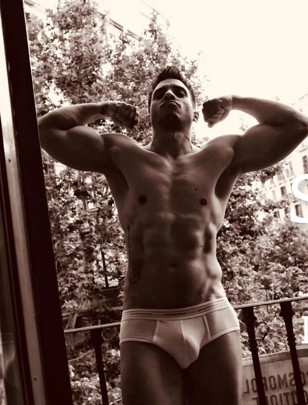 I want to enter with your 🍑🔥 posted by Orlanboy