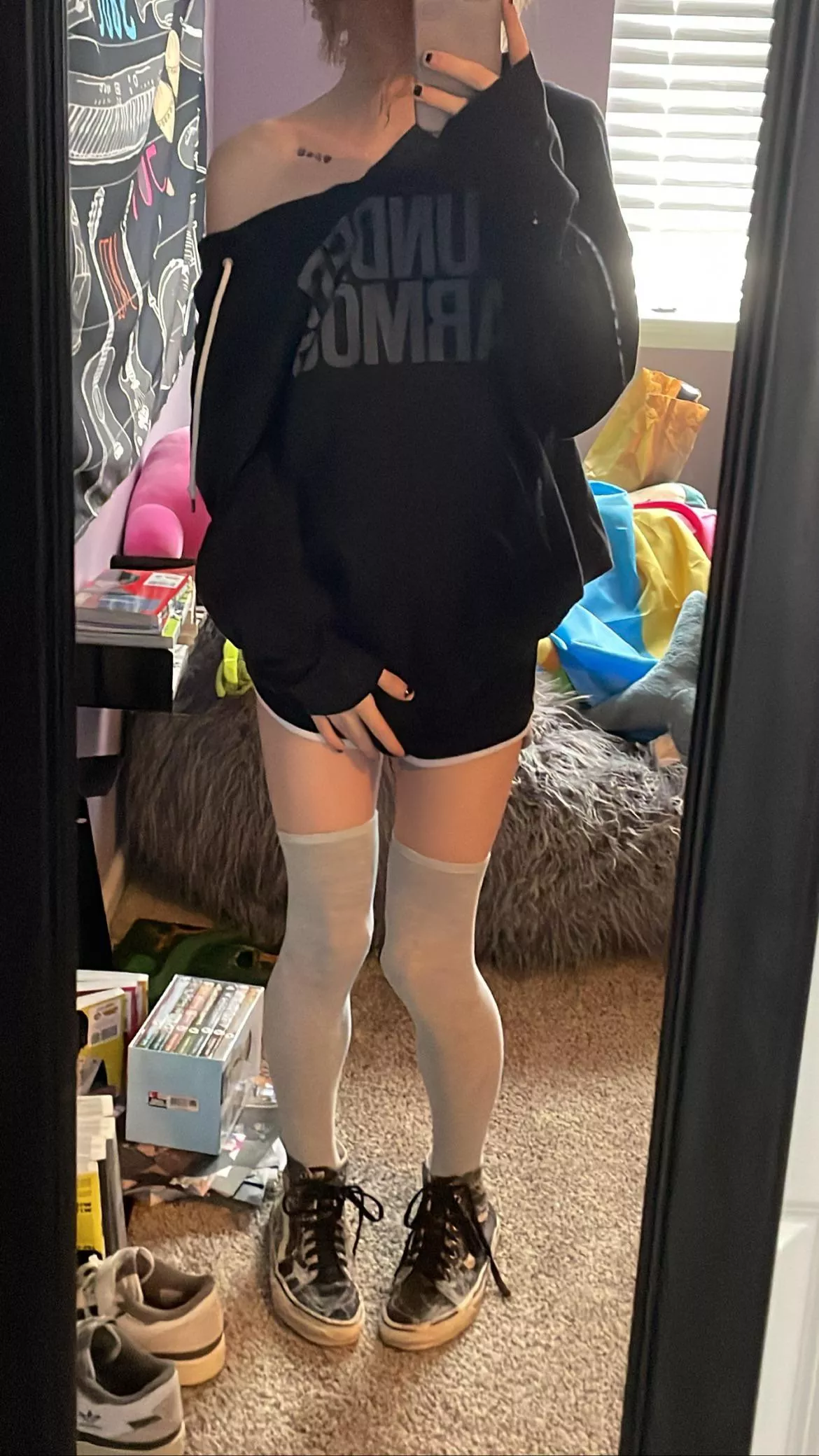 i wants hugs c: posted by strwbrygumi