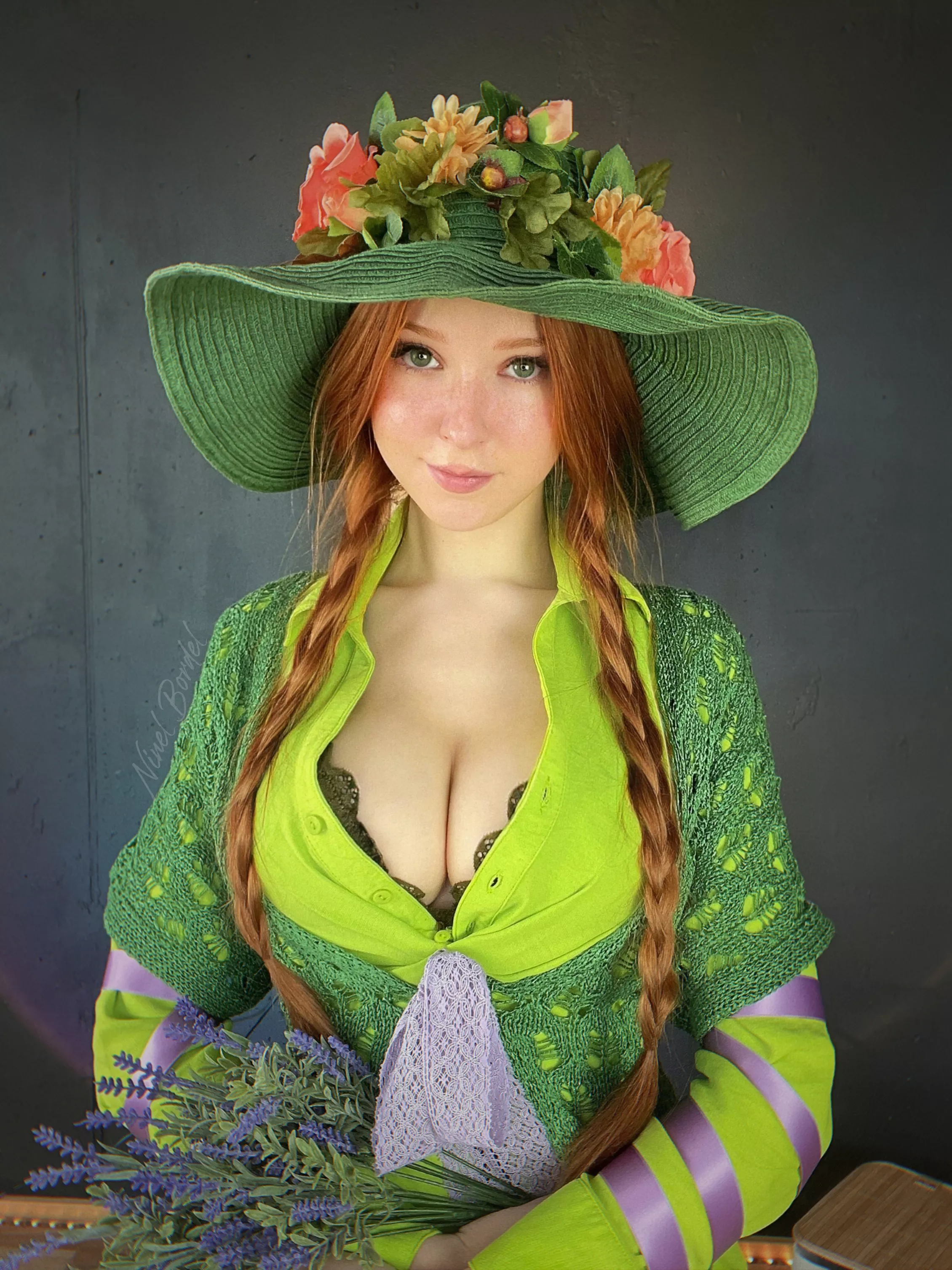 Inspired by Hogwarts Legacy game I made a cosplay of Professor Mirabel Garlick!!🪄💚 Rate it from 1 to 10 and tell me what you think!❤️ posted by ninelbordel