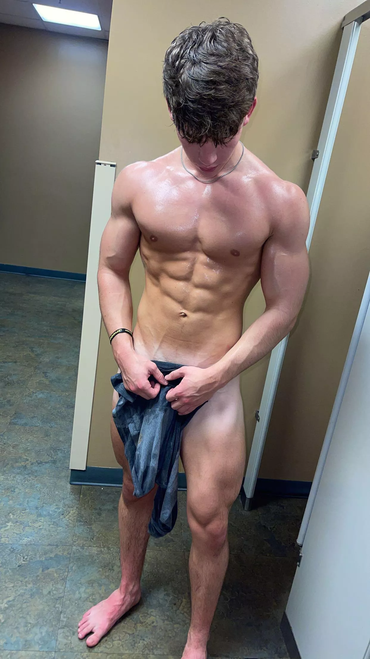 just got out the sauna 🧖‍♂️😋 posted by AccurateSquare1829