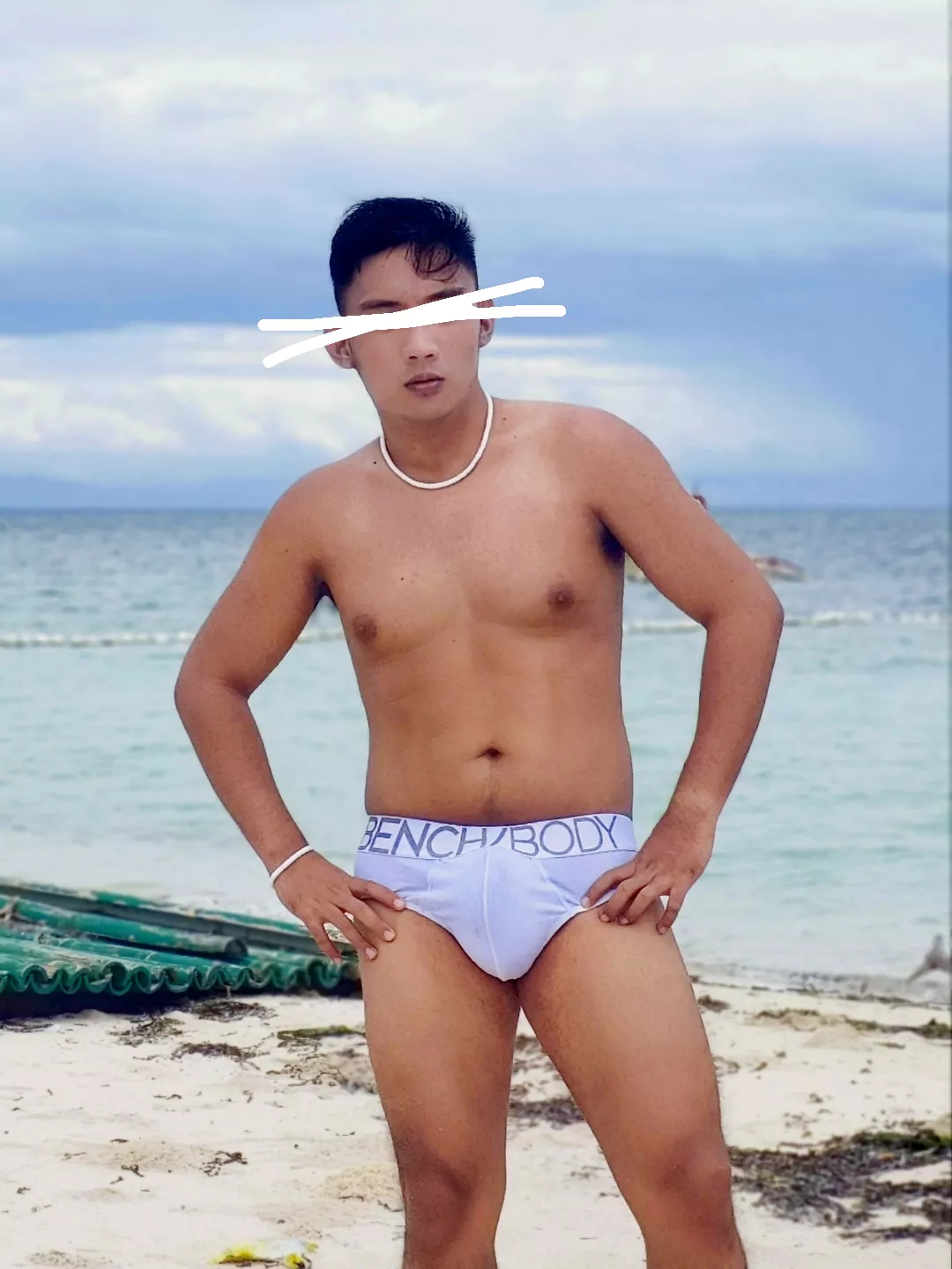my bulge is missing the beach posted by PrimaryLengthiness96