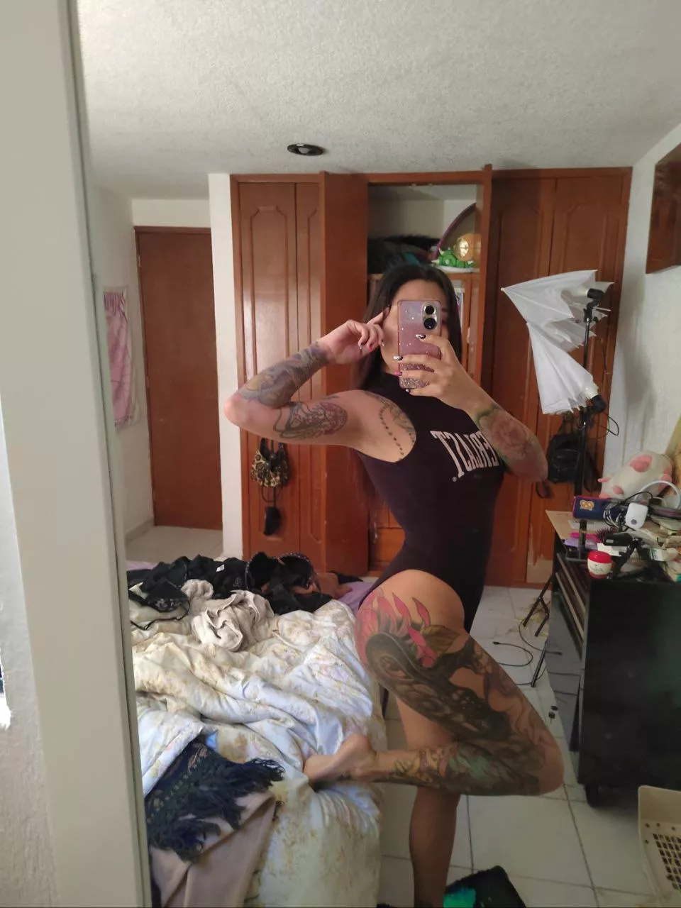 Netflix, chill then ... fck? posted by viththecat