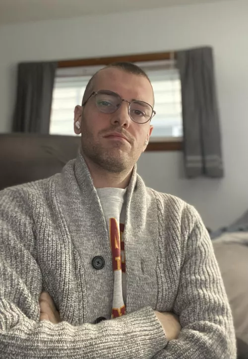 New hair cut 😏 by FirstOnTheMoon90