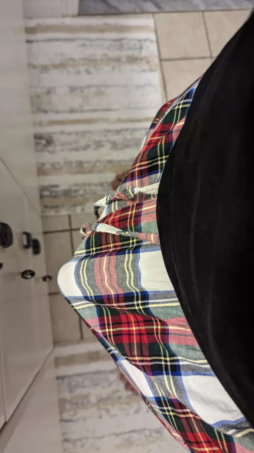 should I take it out? hit me up by hotVanilla-