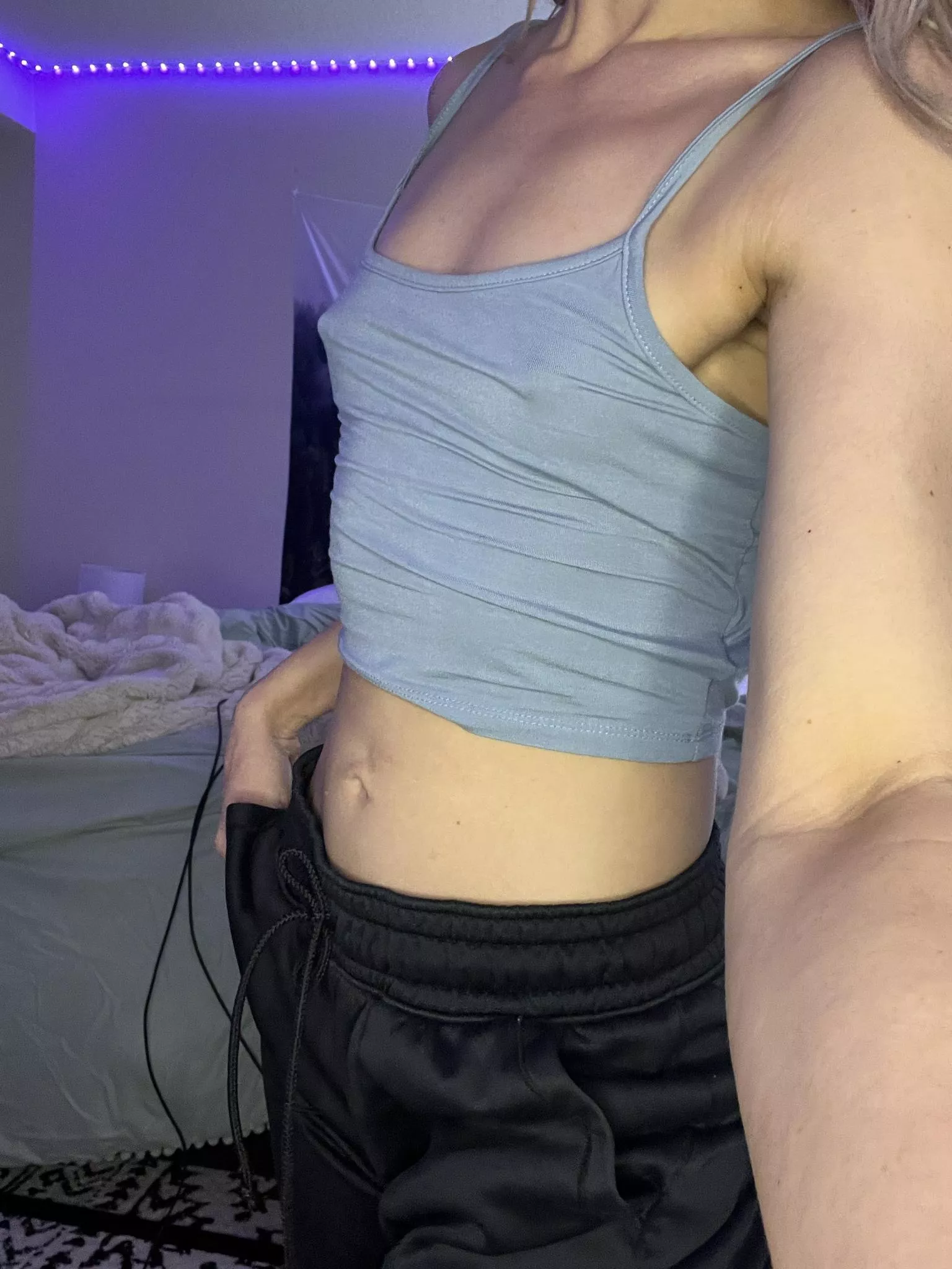 Some late night pokies ;) posted by Petitenfit