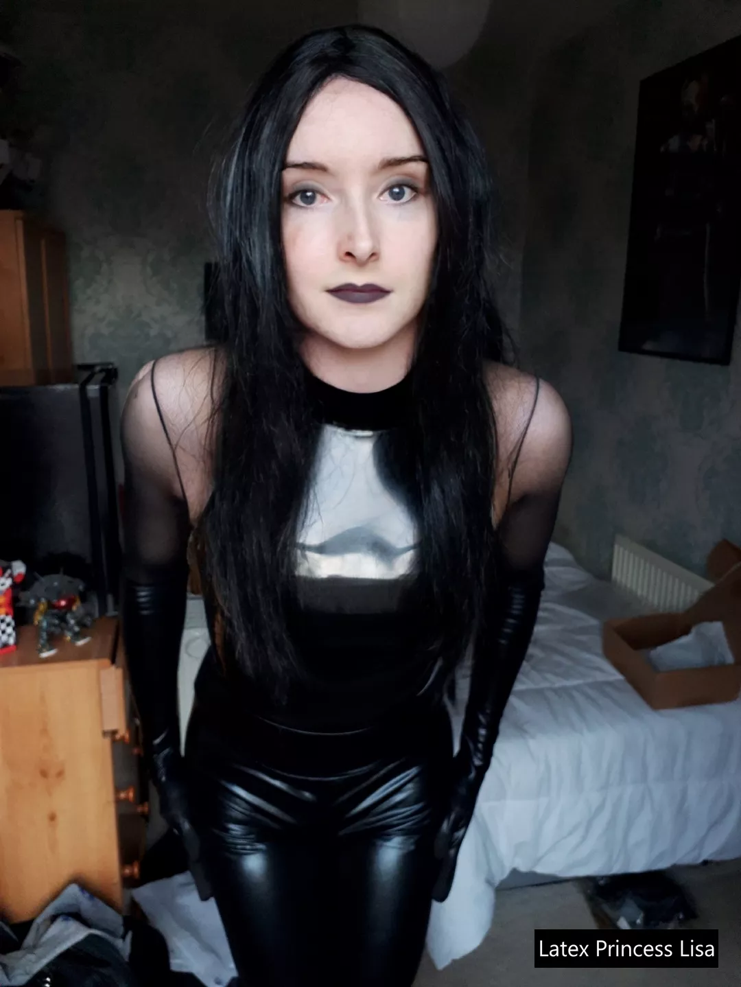 Tested out some outfit bits to see what works! Do you think this is good? :) x posted by Cutie-Princess-Lisa