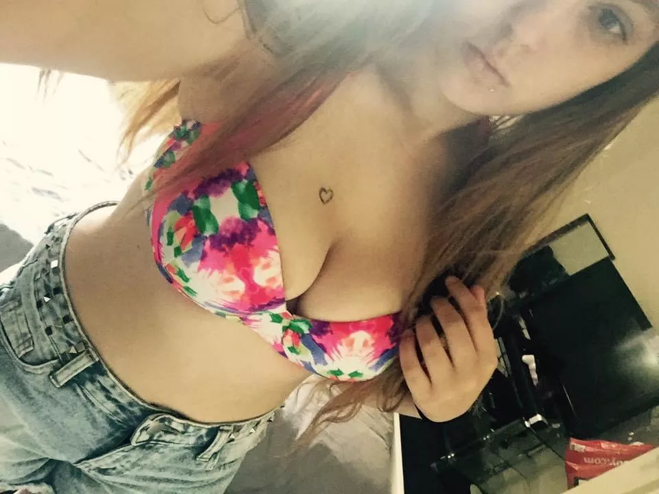 Tie me up and use me posted by Ofnaughtycouplexxx69