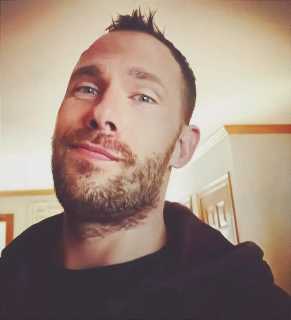 Time to 🪒 posted by RogueFox41384