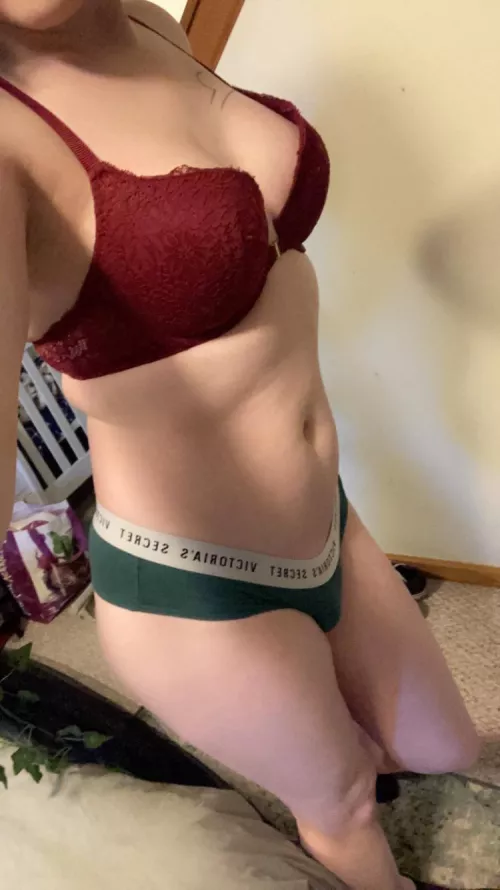 Trying to push myself into fitness mode, some encouragement would help by Cyren_EXE