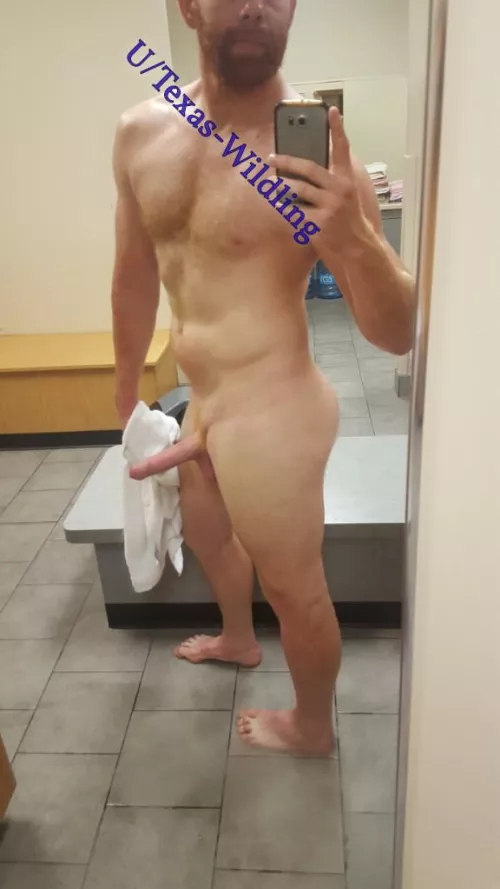 Who wants to fuck in the showers? by Texas-Wildling