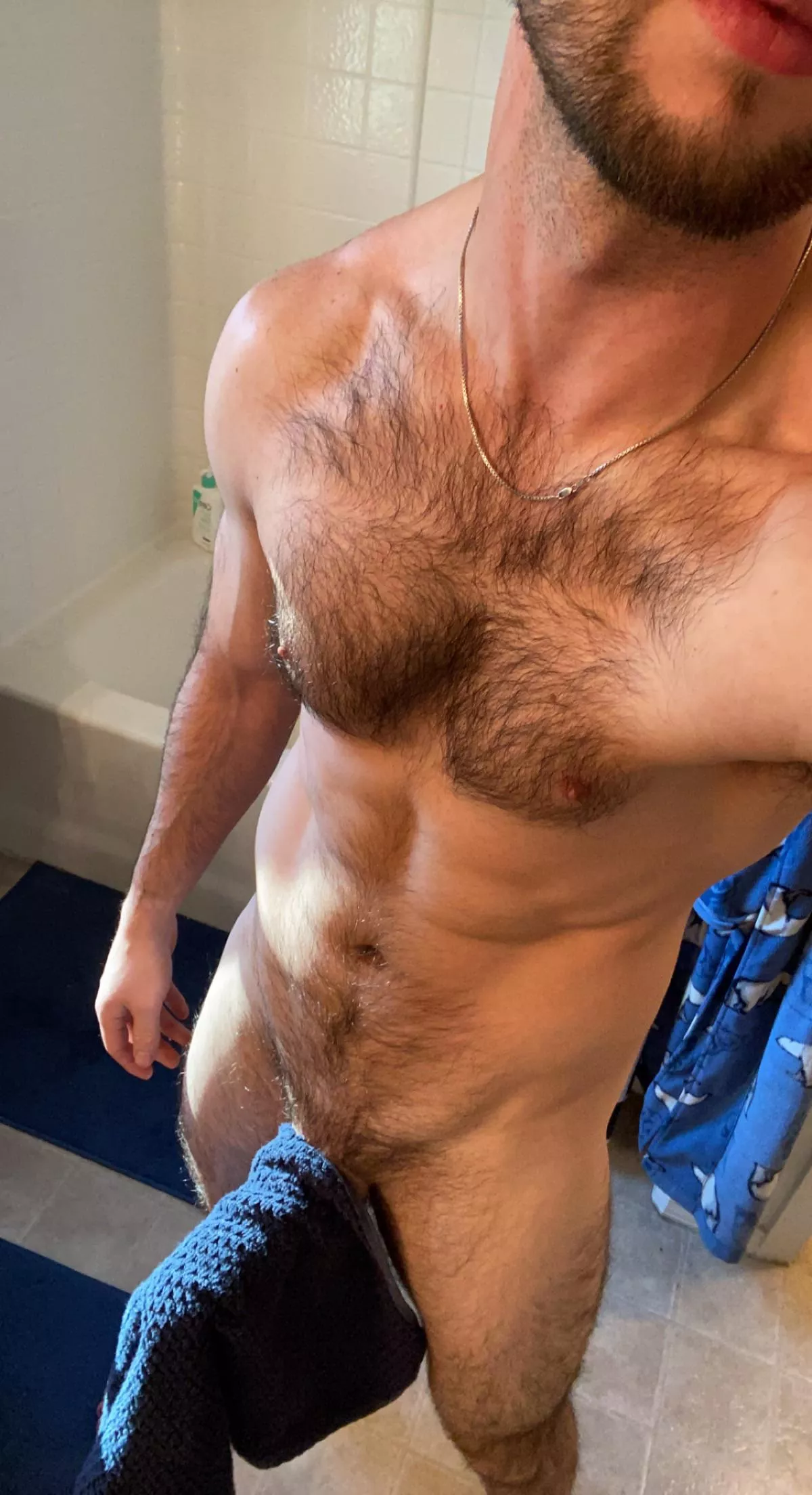 Who’s wet? [30] posted by winobrochristian1