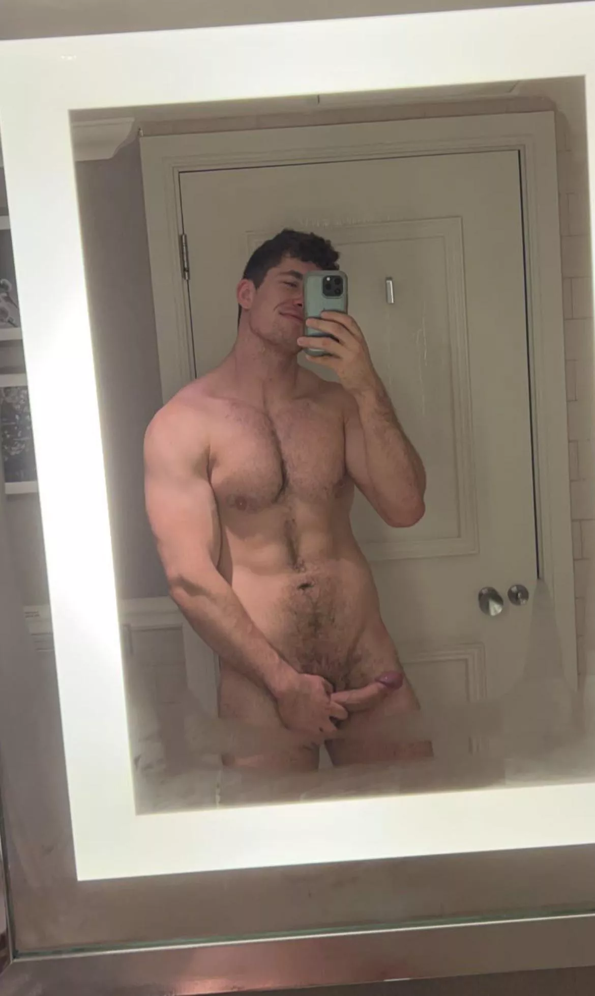 Would you suck me off fresh out of the shower?😈 posted by Jackpackage71