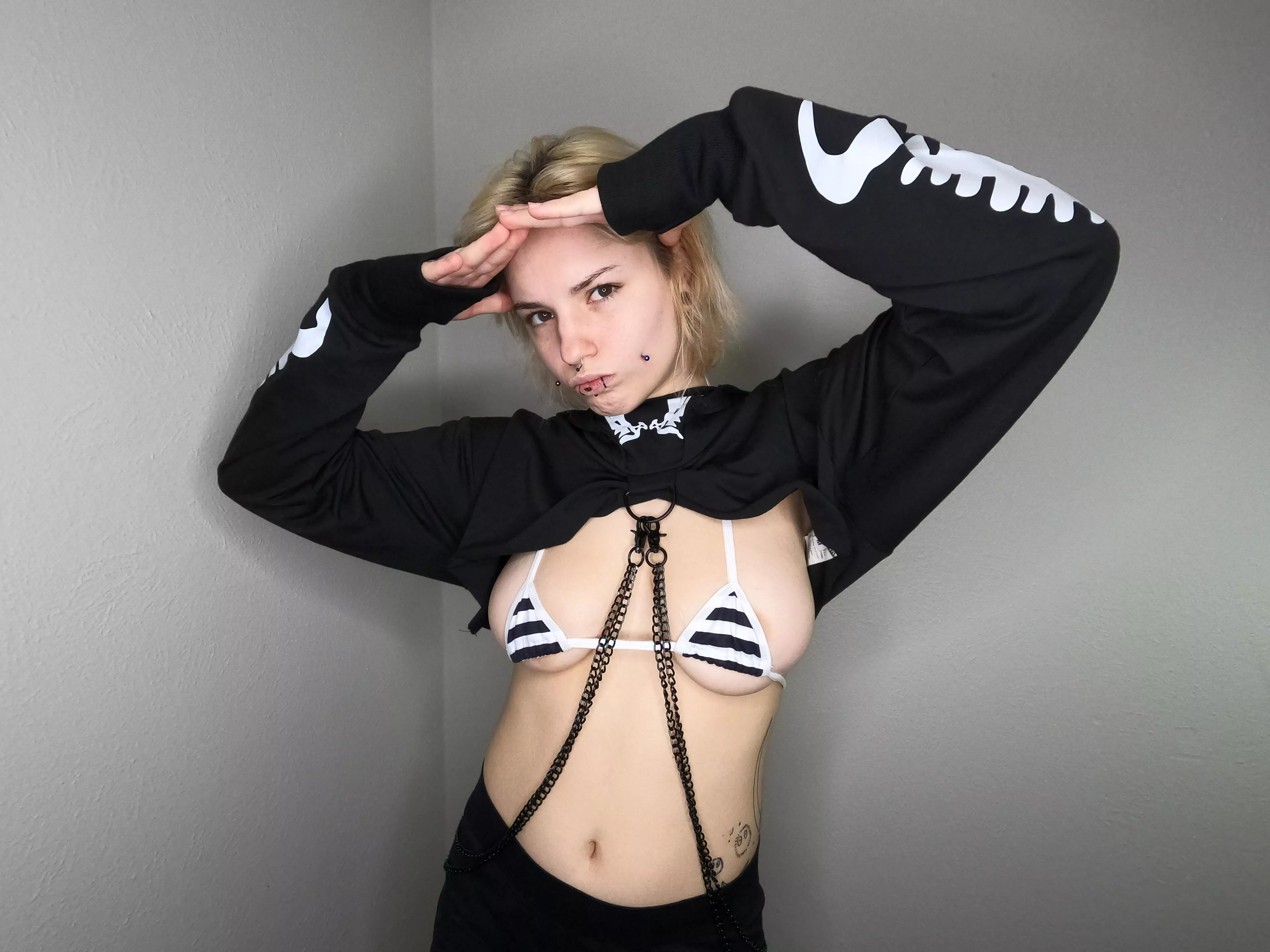 your favorite boi toy!😋😋 posted by Toxinate0290