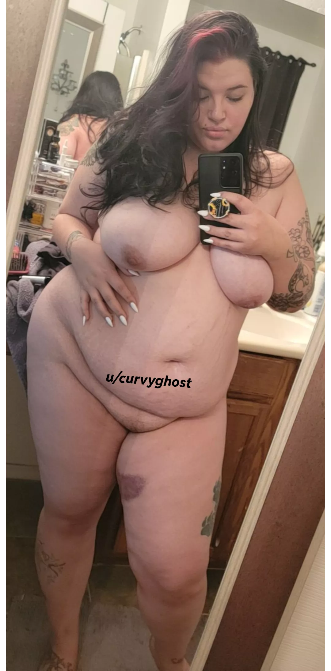 1 year ago. So glad that bruise healed 🙌🏻 posted by curvyghost