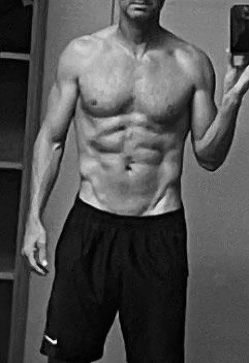 Artsy after a HIT session [M]. by MCSouthbay1972