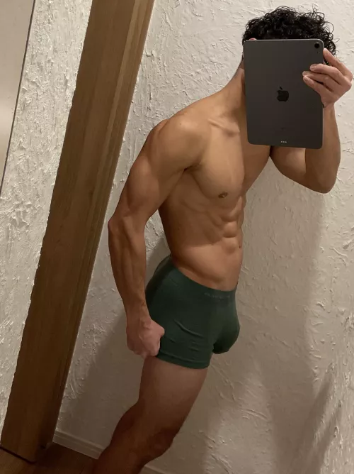 Asian ;) by Saint-peaches