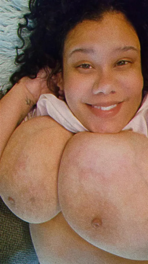 Bigger Indeed 😘🥵 by FreakishBloom