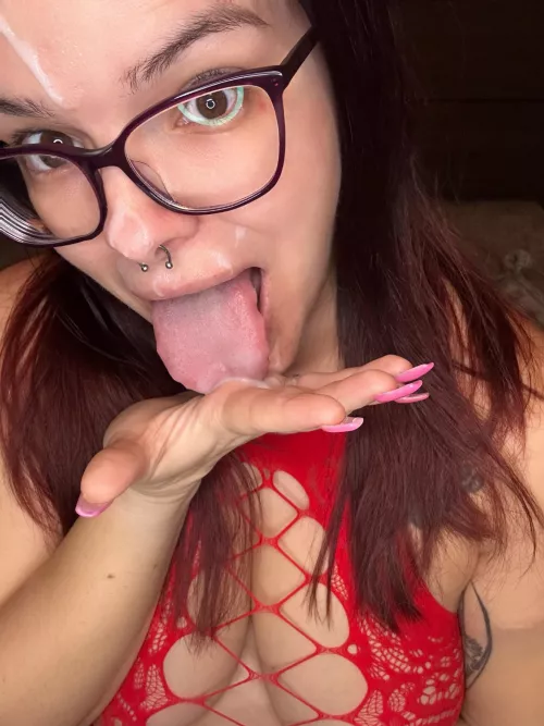 Cleaning it all up by Xsavannahsavage