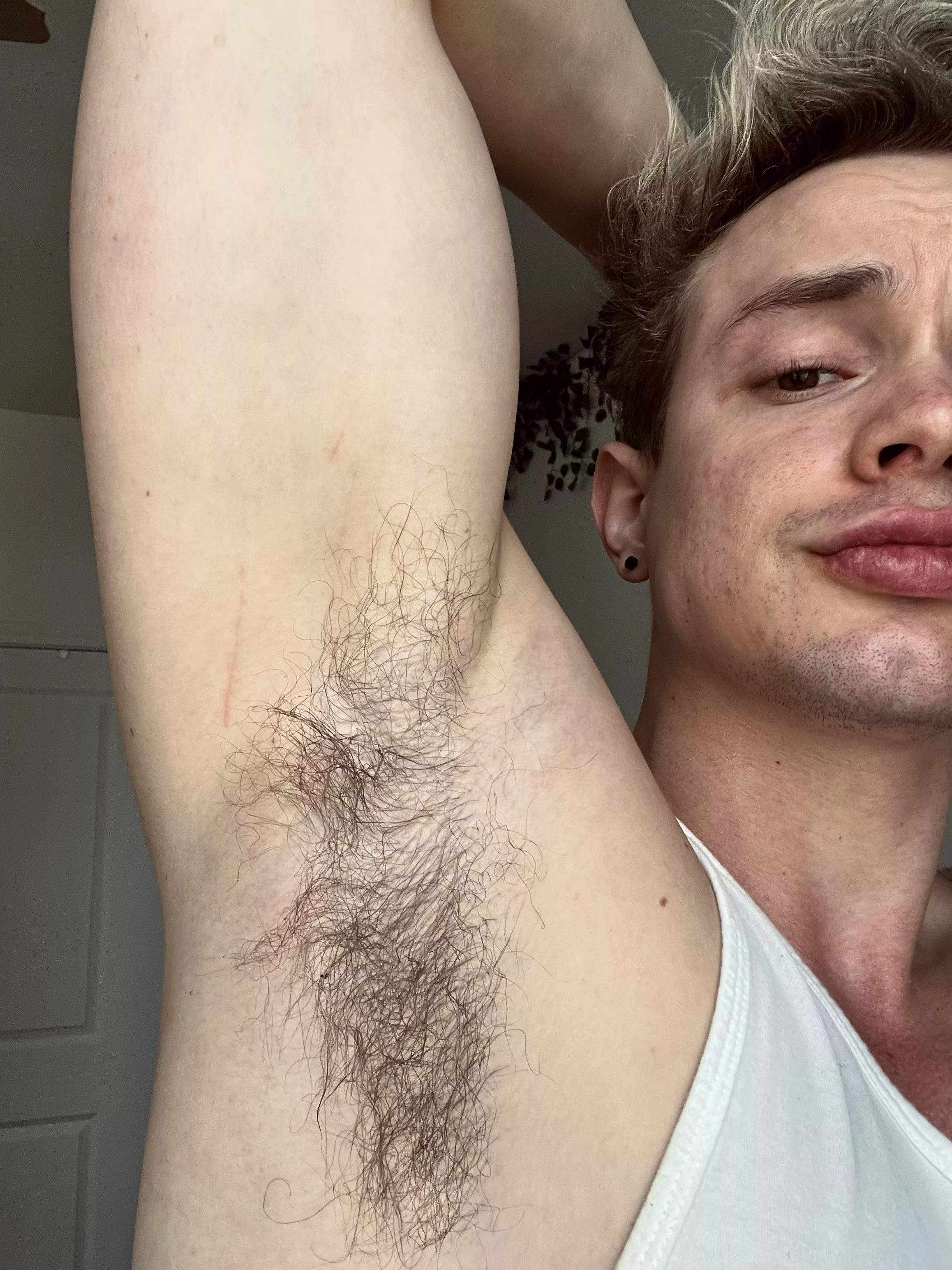 Come take a whiff pit sluts 😈 posted by seth_tylerrr