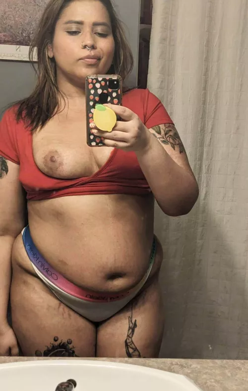 Do you got a milf friend who randomly sends you pics like this? ;) by the_czar_got_cake