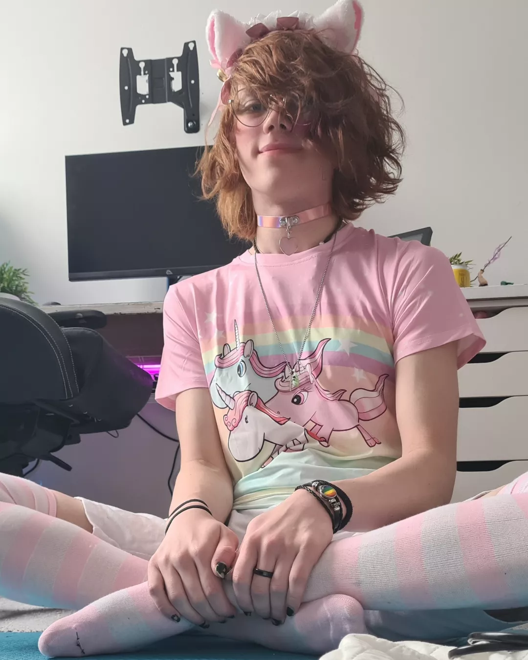 eh, back with another post :} did i pull off the pink style well? posted by Recognition-Specific