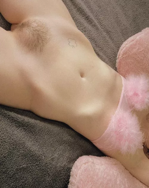 Enjoy my little bush 😈 by yvpamv