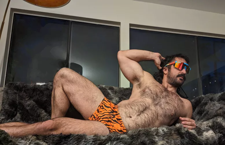 First post, be kind, dms open (39m) by MakingMuffinsBoi