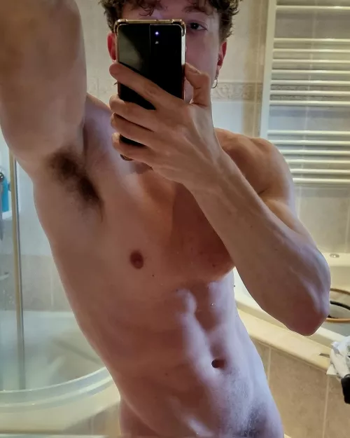 First post on this sub 👋 by evdwfitness