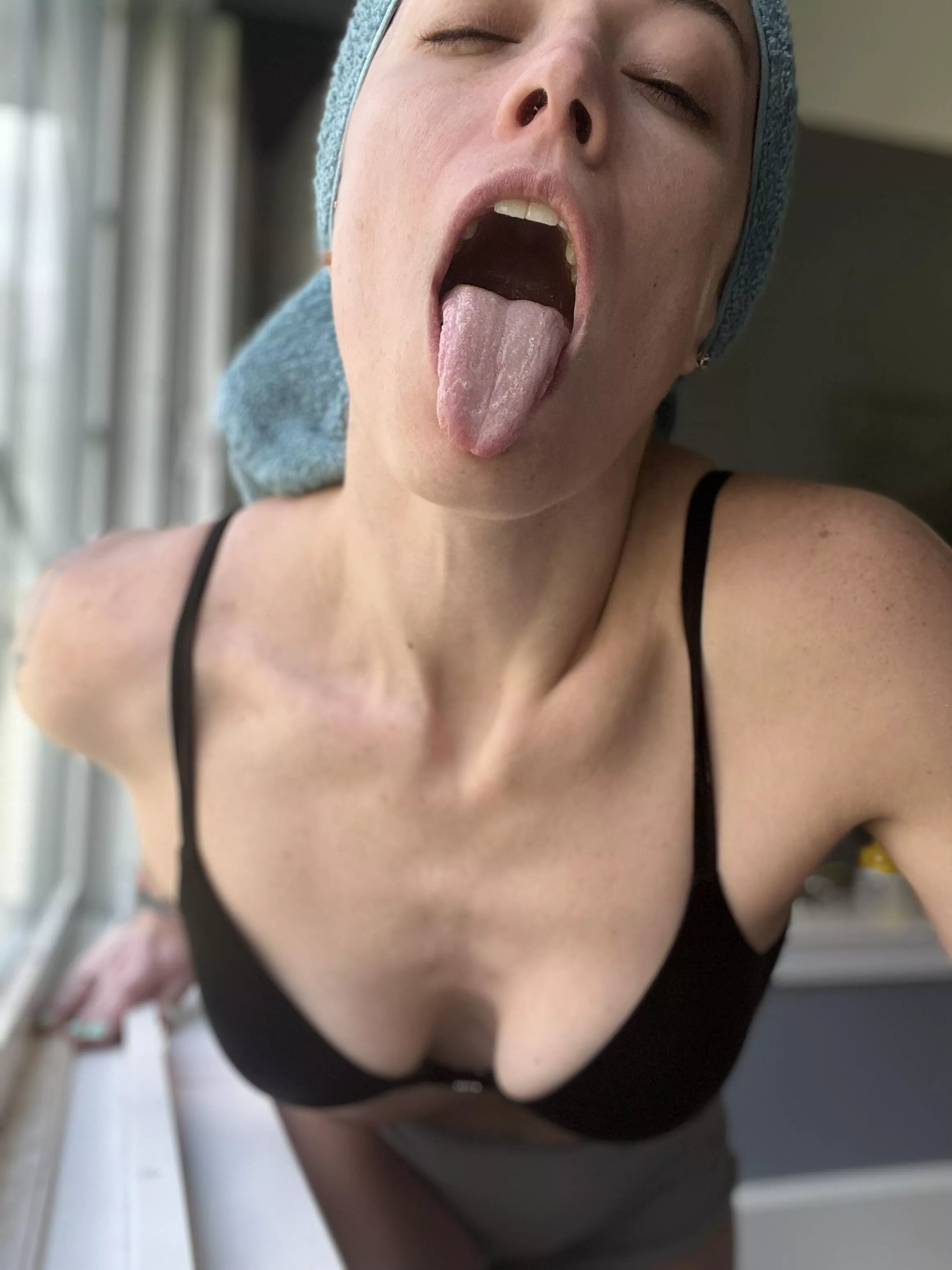 Give me a protein shot💦 posted by Athomewithember