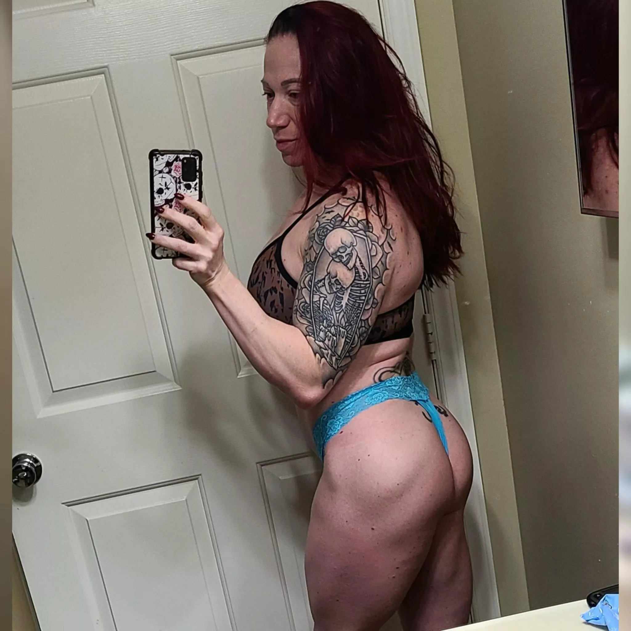 Happy Hump Day 🍑 posted by Feeling-Ad-3894