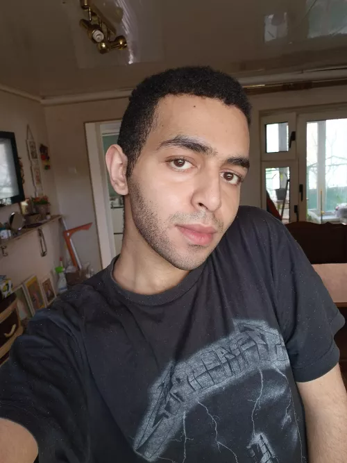 Heeey 😸 by AmmanuelBonda