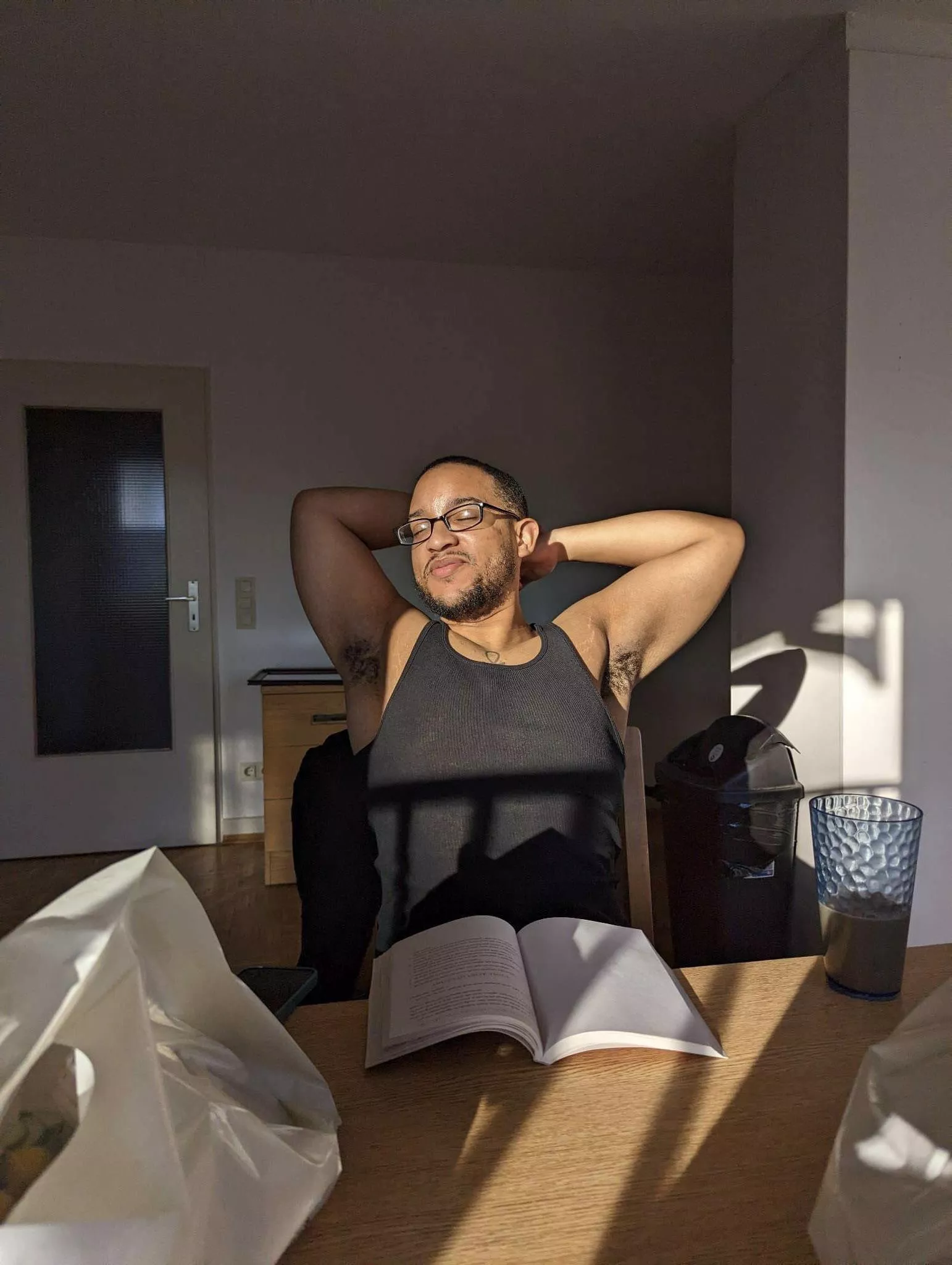 Hey there 😊 posted by Low-Law-9017