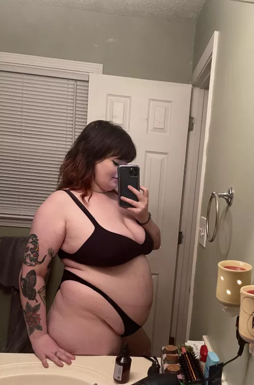 horny and stuffed to the brim 😋 by roundprincess