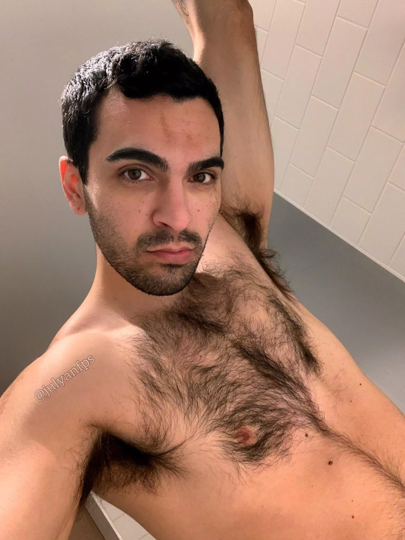 How would you describe these pits? A jungle? A carpet? Lol posted by julyanfps