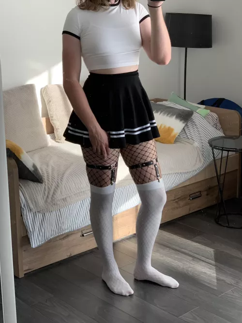 I feel very cute today by _cuti3_pi3_