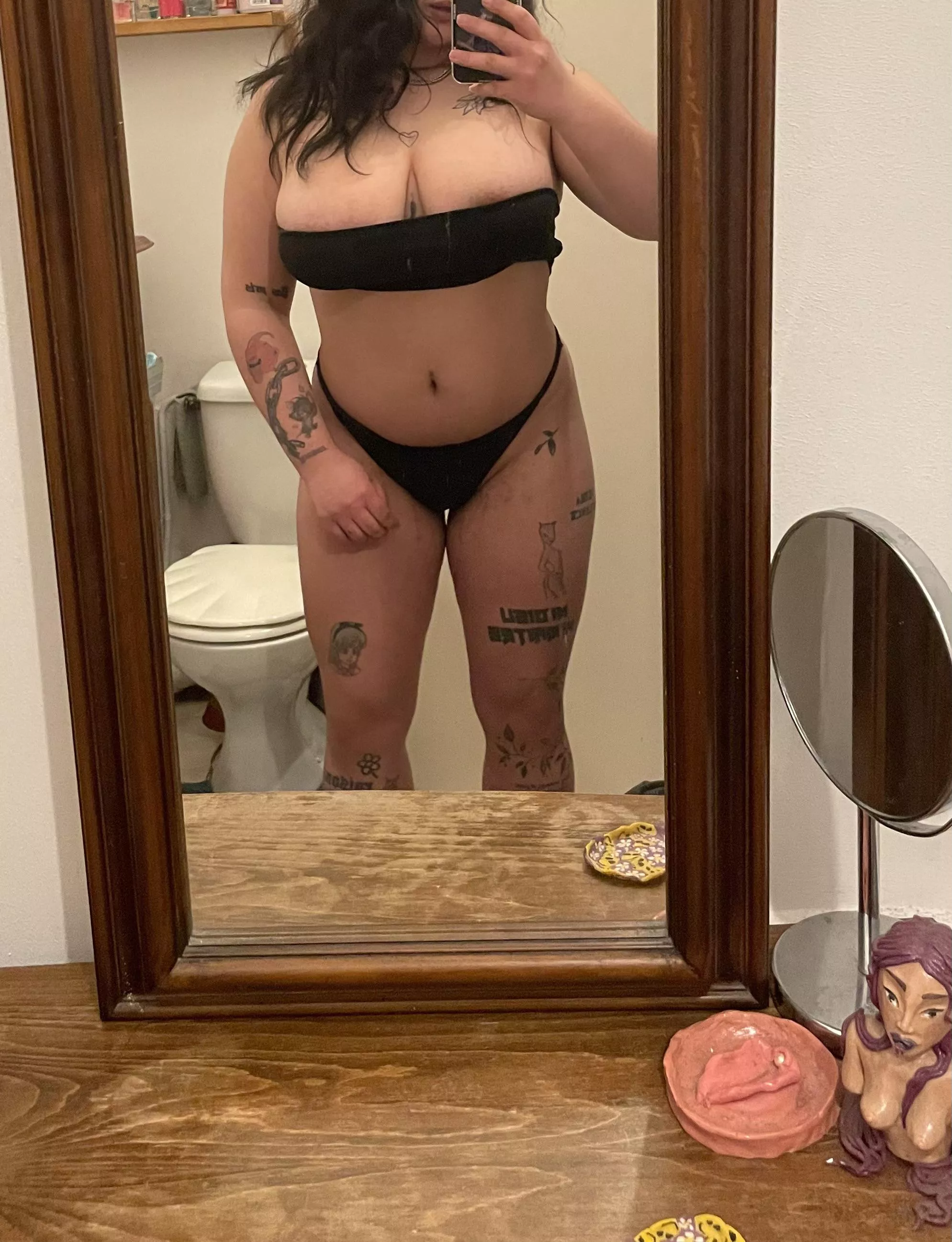 I have a love hate relationship with my breasts but I’m sure you’ll love them posted by Kelinasyle999