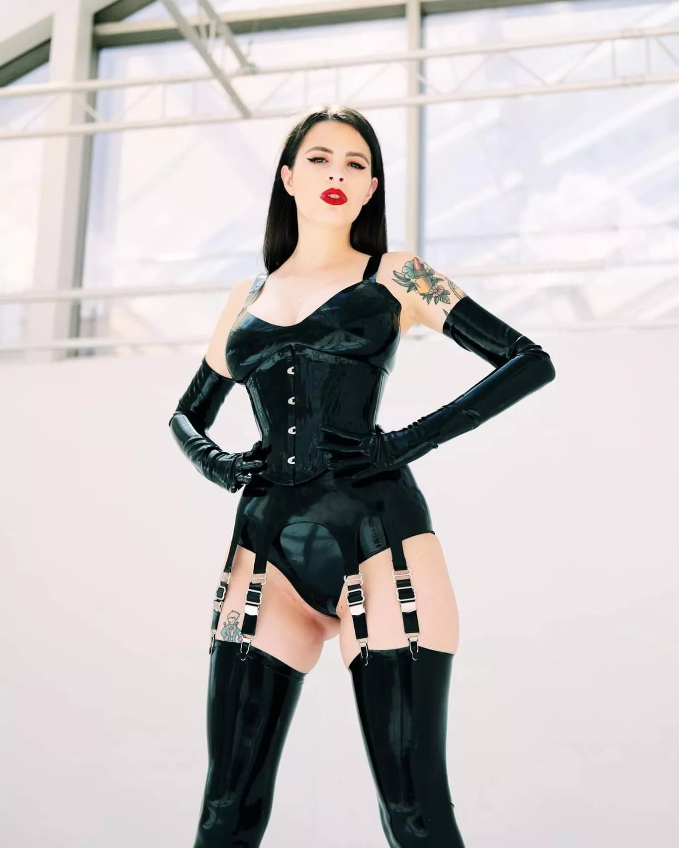 I love to shine. 🖤 posted by marketaves