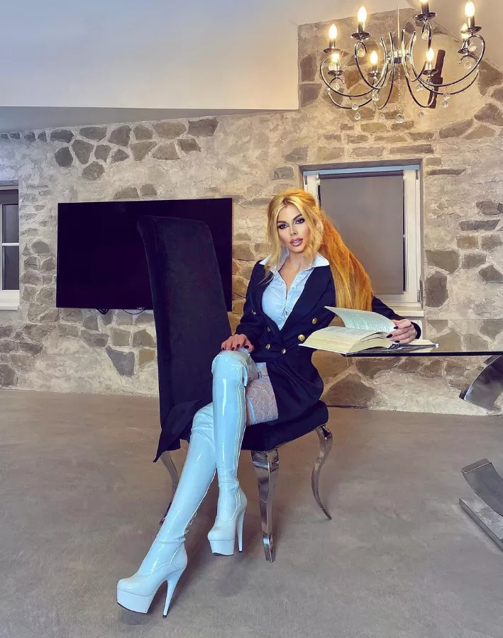 Im the only one fitted to wear these posted by Goddess_Slavena