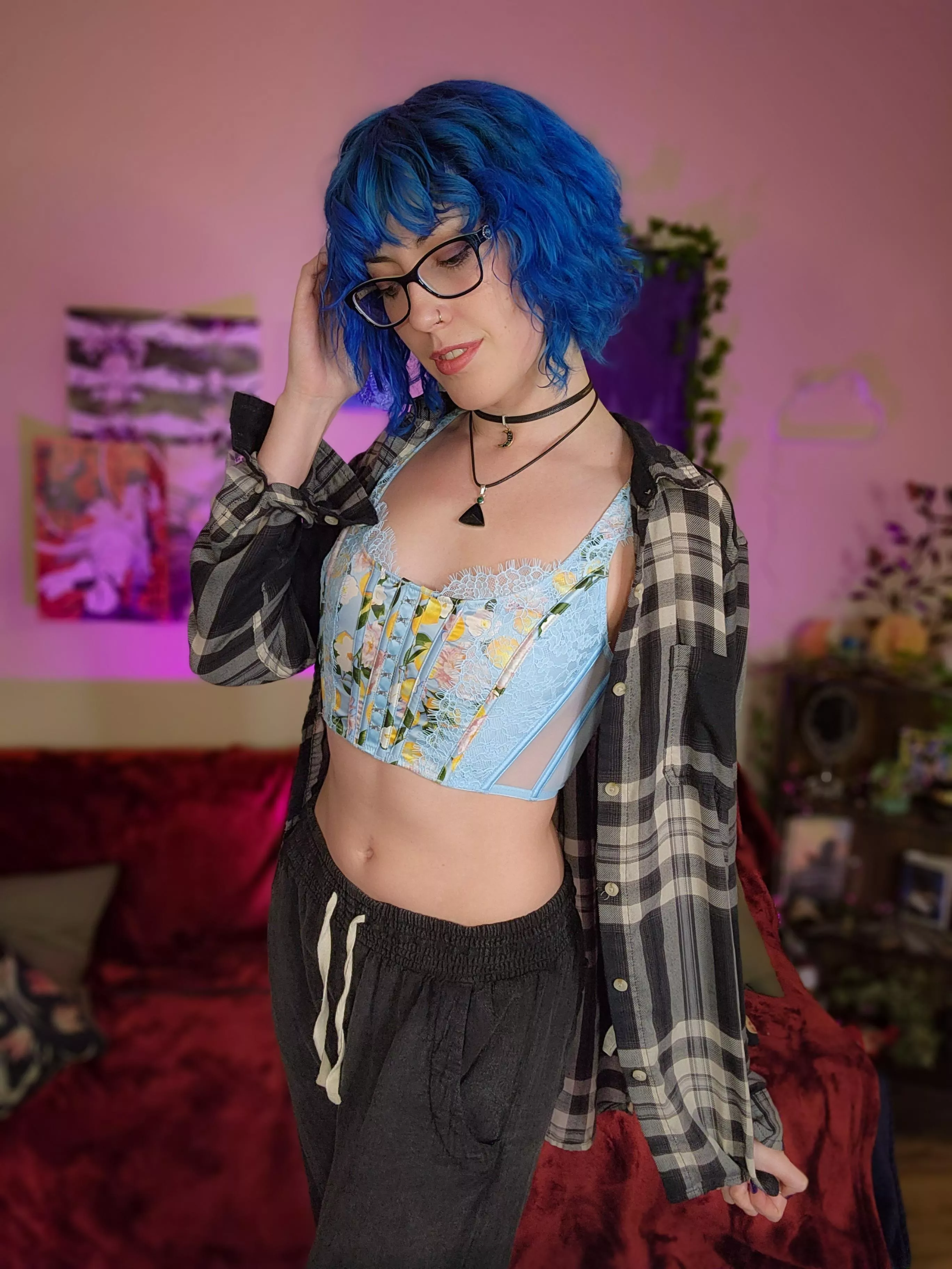 just felt beautiful today 🥰 [f] posted by ocea_wave_