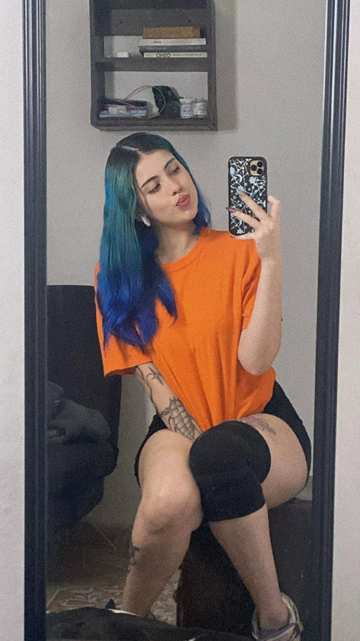 Just making myself nice and flexible for you posted by BeguilingBeauty