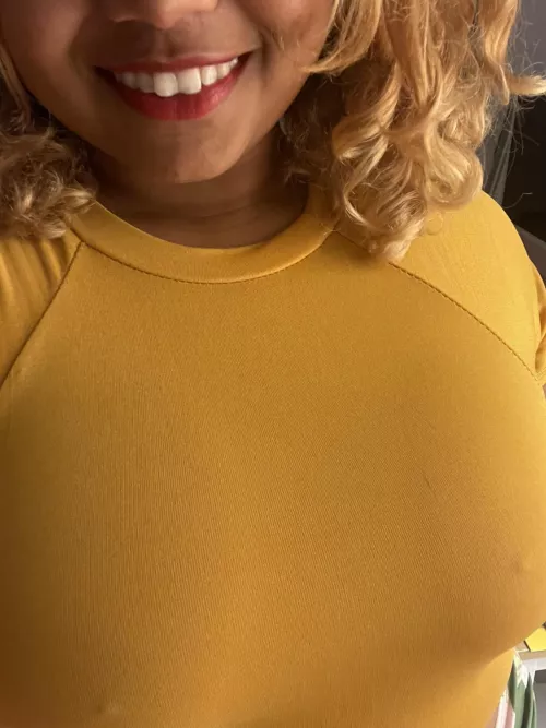 Just waiting to be touched 💋 [F] by ThatIndianCouple69