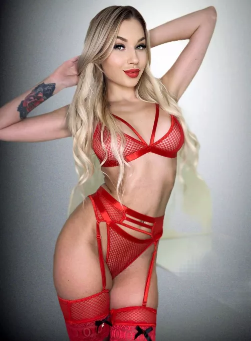 Let me tempt you a little 🫦 by Proof-Invite-9618