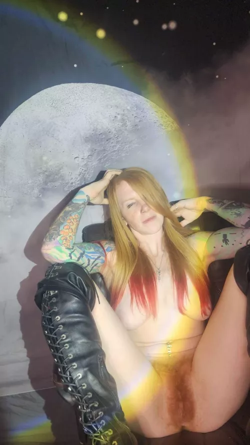 milf in boots by ababypinecone